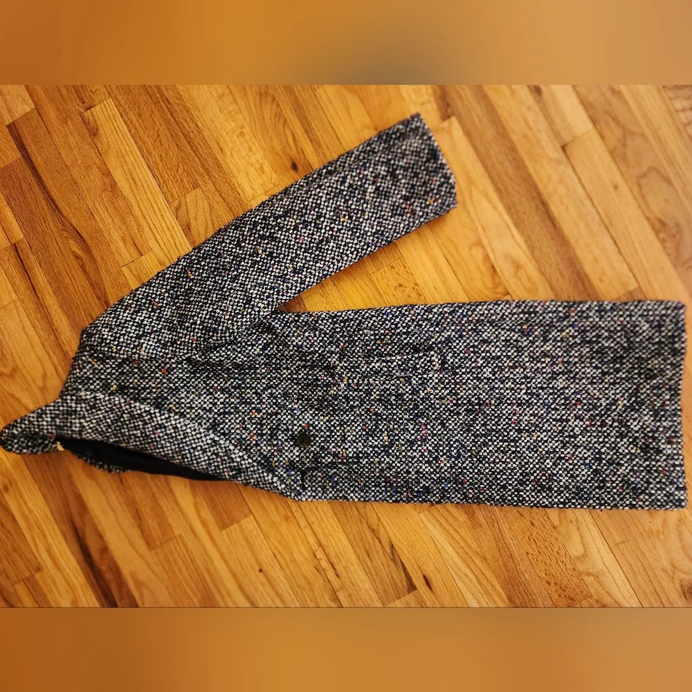 Tweed Coat - Picture 3 of 5